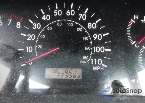 2005 Toyota Corolla Le z USA, uszkodzony, nr VIN 2T1BR30E95C388712